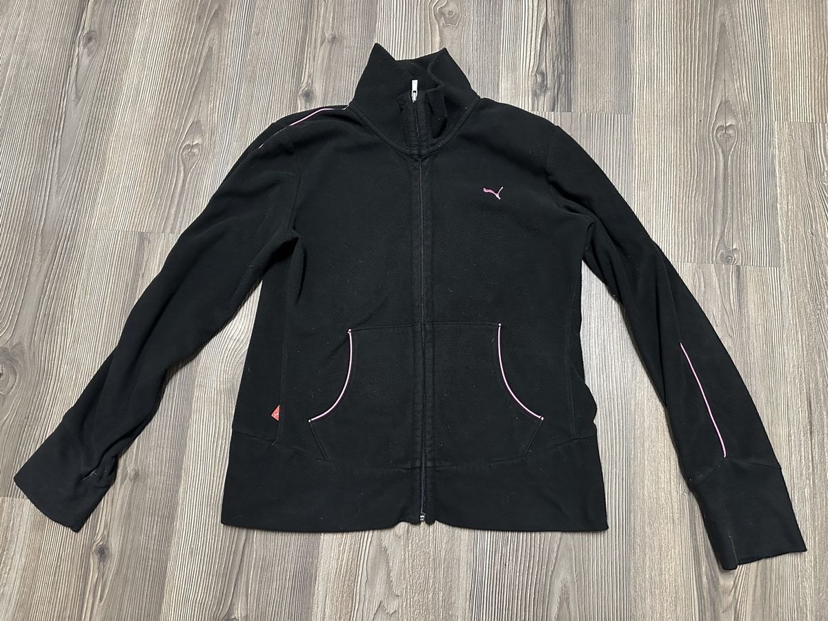 Puma Giacche: Fleecejacke Puma schwarz mit rosa Gr. M  – Usato da Schaanwald venduto da ael248