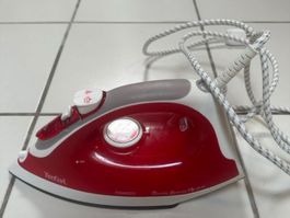 Tefal Maestro Steam Iron Red - Great Condition