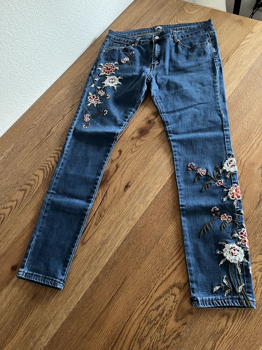 Jeans: Jeans  – Neuf (Voir description) à Schliern b. Köniz par medion3098 1