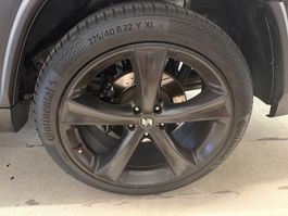 Continental AllSeason  275/40 R22  vier Pneus