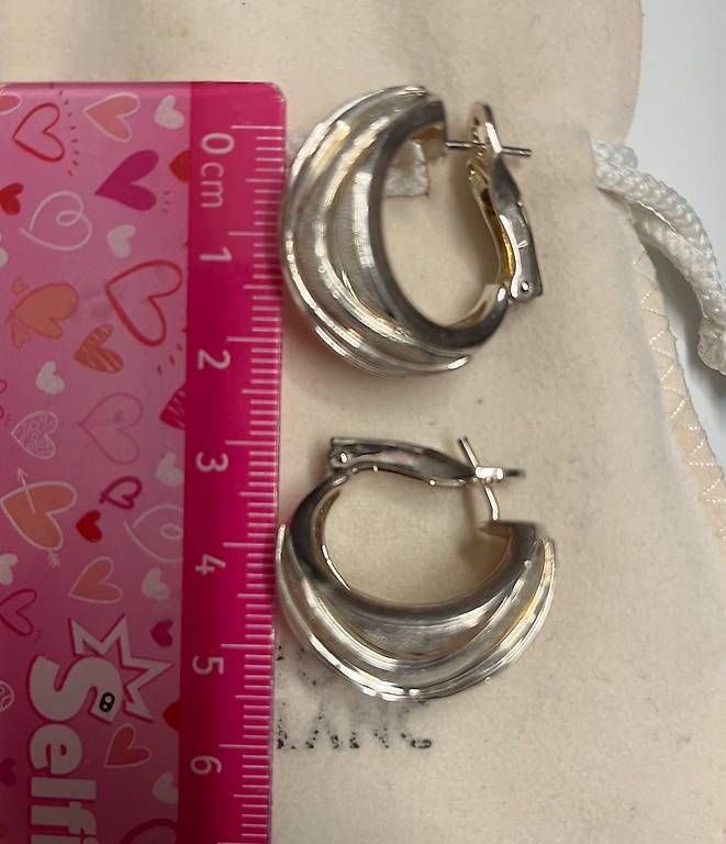 Boucles d'oreille: Boucle doreille Montblanc – D'occasion à Genève par you_9pbh 2