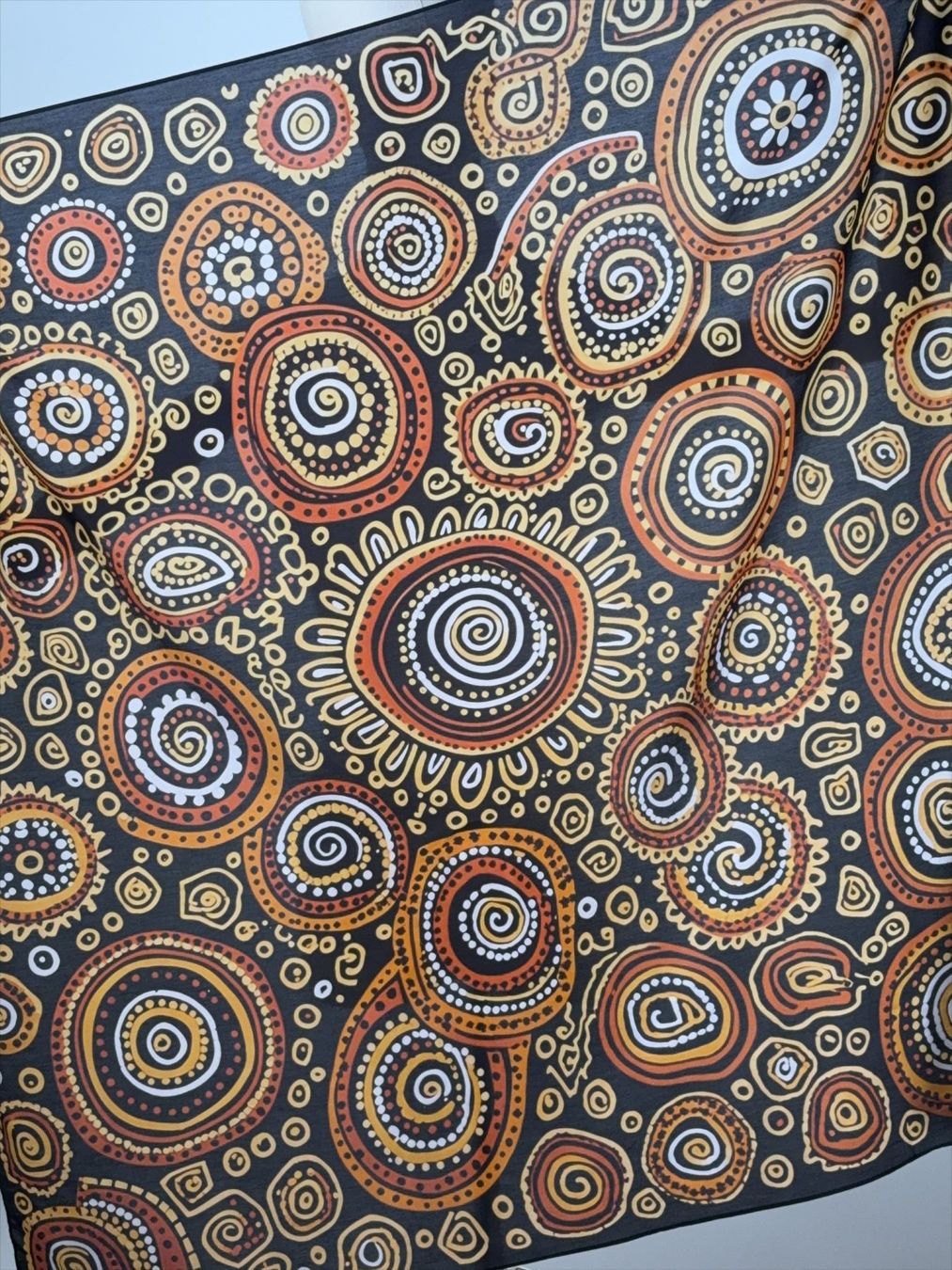 Foulard & Sciarpe: Schöner Baumwoll/Seide Schal "Aborigin" – Nuovo (secondo la descrizione) da Dättwil AG venduto da AnDani2. 2
