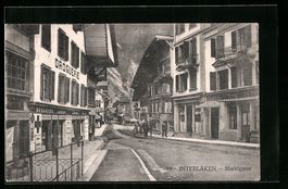 Interlaken, Marktgasse mit Drogerie und 