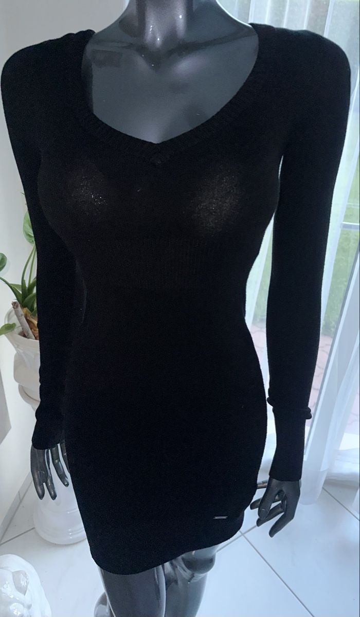 Guess Robes: GUESS STRICKKLEID GR. M  – Neuf (Voir description) à Unteraegeri par MH203 2
