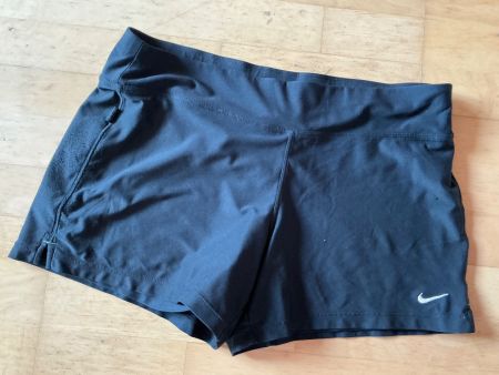Nike Sportshorts Gr.M schwarz