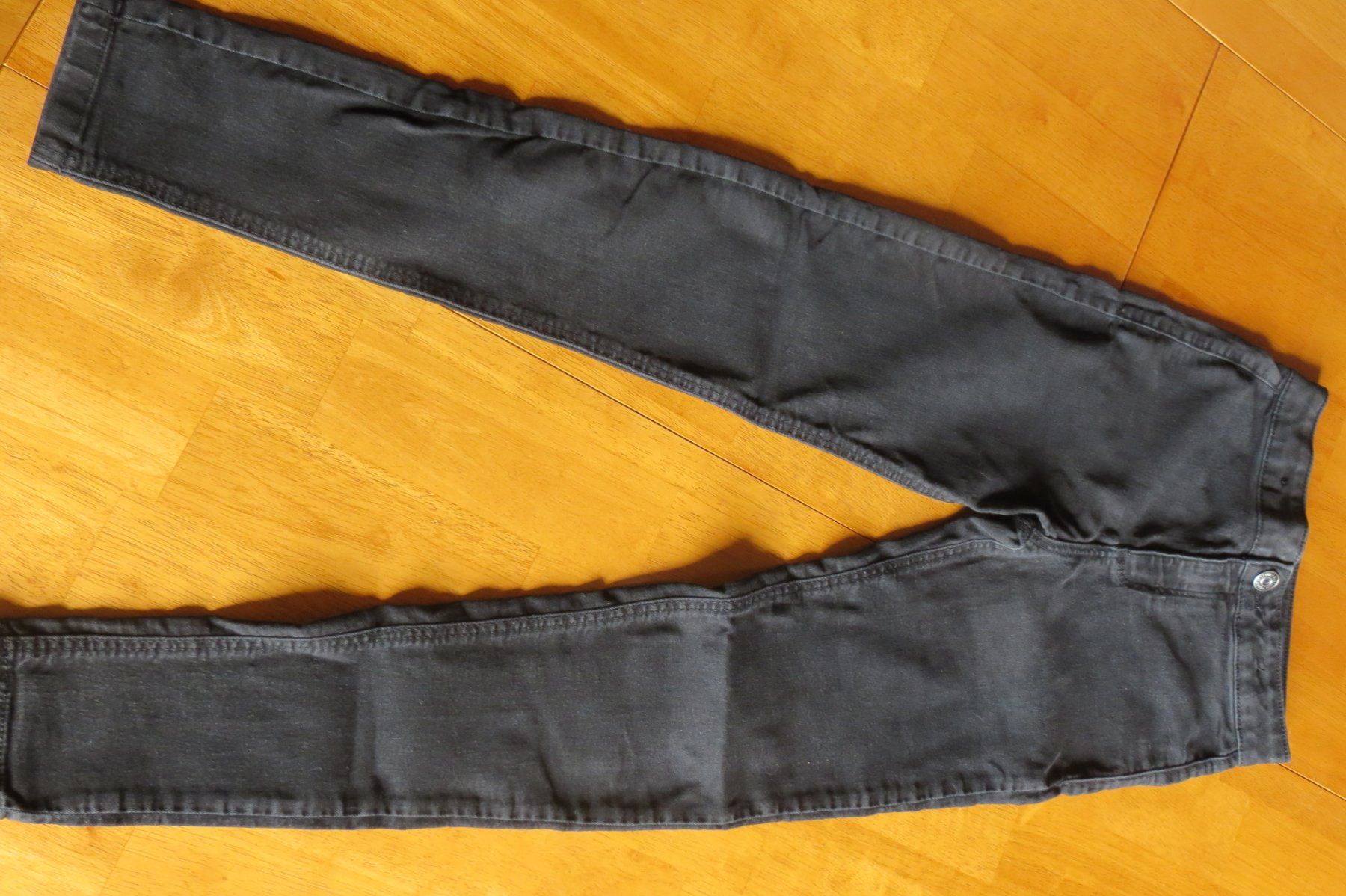 Lotti & Set di vestiti: Lot d'habits 146-152 – Usato da Athenaz (Avusy) venduto da Kurtzuegg 9