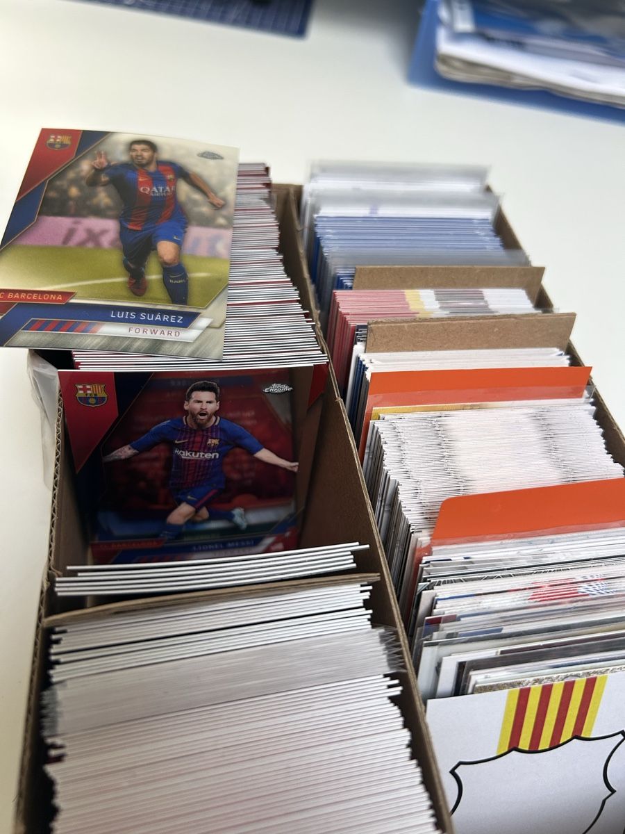 Topps Carte collezionabili: Topps Fc Barcelona Mega Set – Nuovo (secondo la descrizione) da Köniz venduto da Elbofeton 1