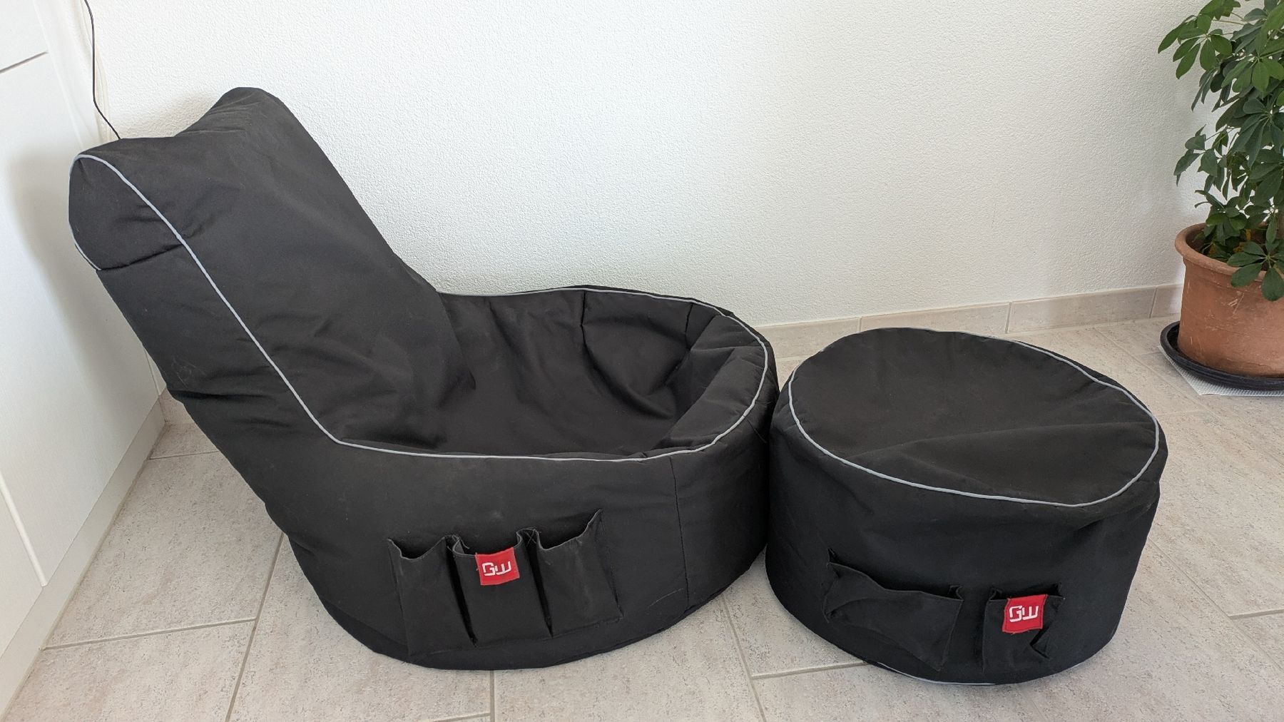 Poltrone: Gaming Sitzsack mit Hocker – Usato da Wettswil venduto da Taxi018 1
