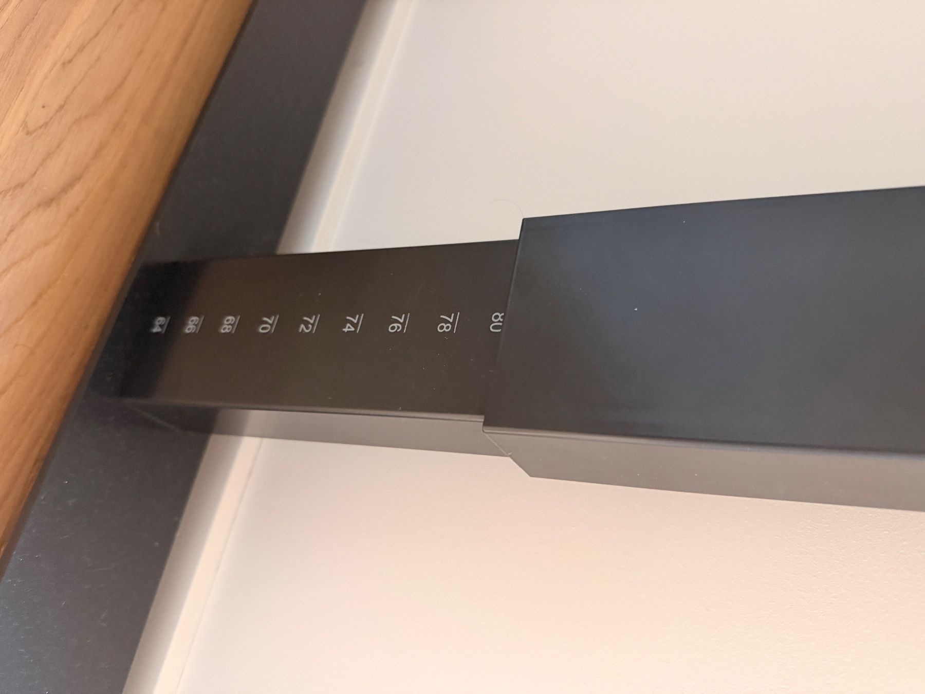 Scrivanie: Bürotisch in super Zustand – Usato da Zürich venduto da flowue 1