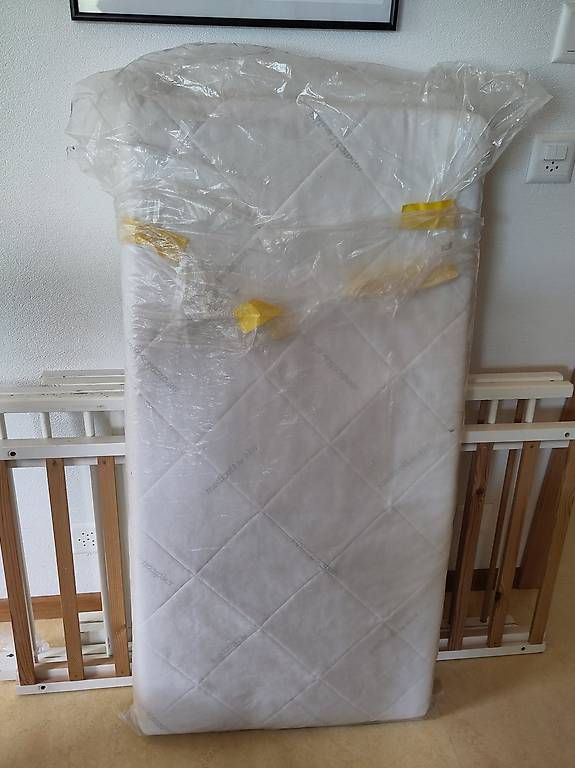 Betten: Babybett gratis – Gebraucht aus Igis von Ricema 1