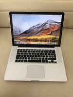 APPLE MacBook Pro 15" - i7 - 640GB HDD - mit Ladegerät