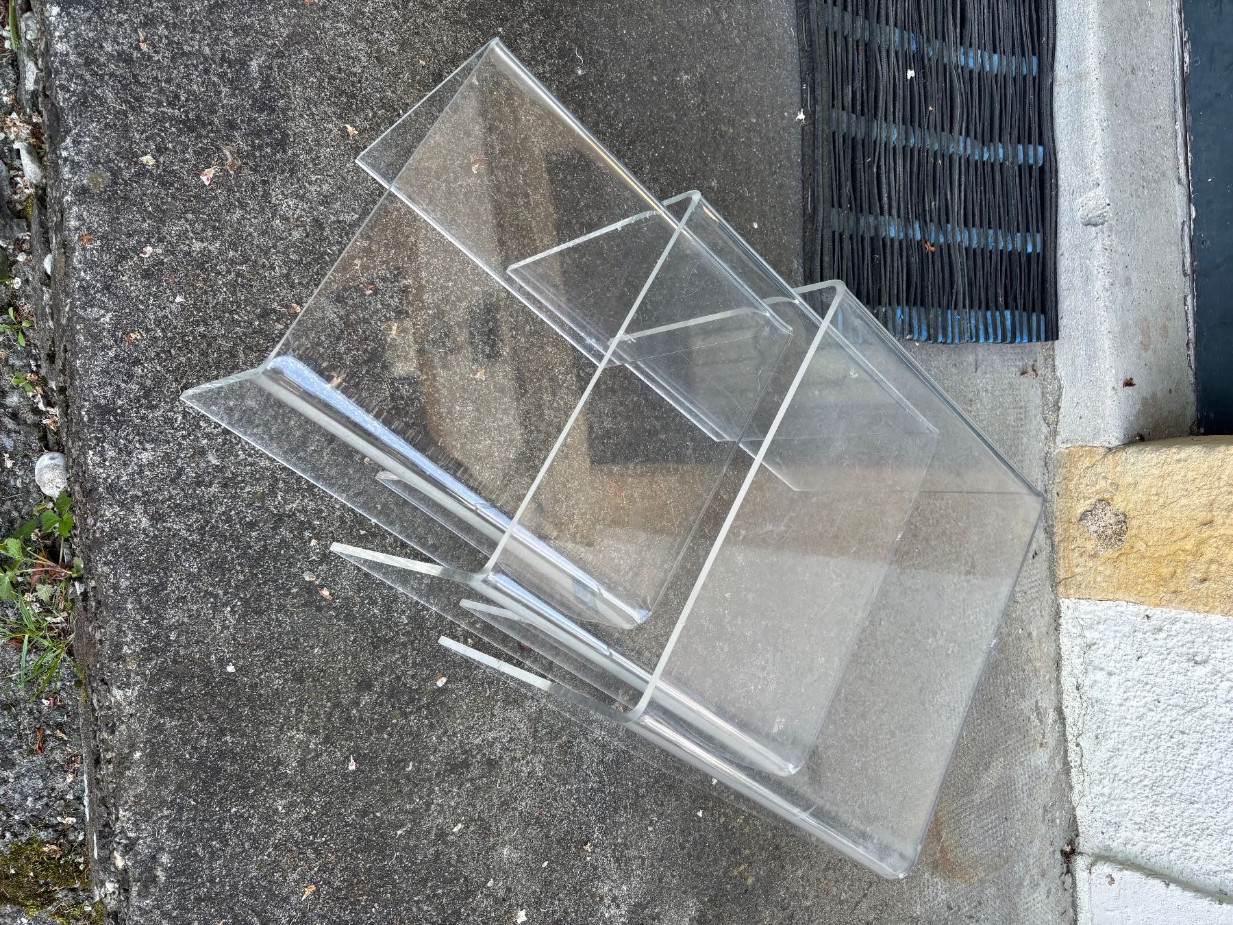 Tavoli: Set de 3 tables gigogne – Usato da Wavre venduto da margot0210