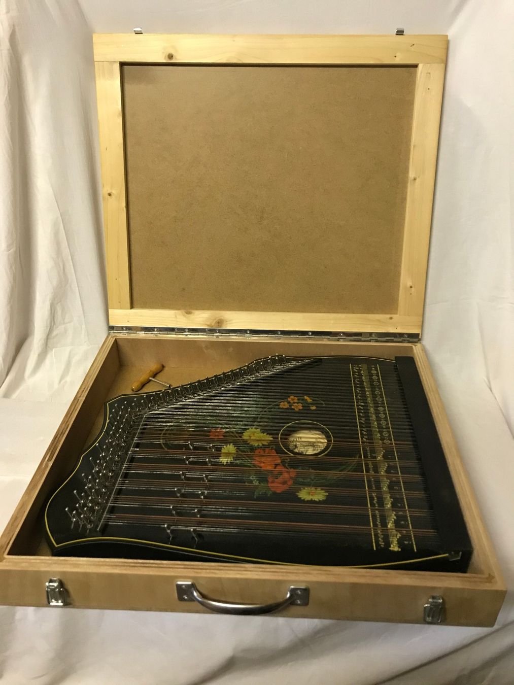 Strumenti musicali: Waldfee Zither – Usato da Ennenda venduto da ZiskaGL