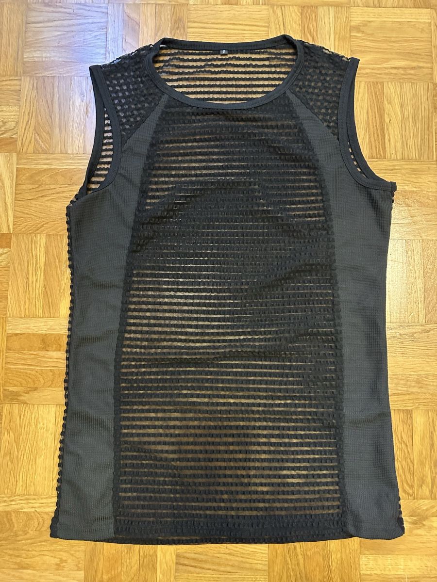 Top: Netz Tanktop schwarz Gr. S – Nuovo (secondo la descrizione) da Winterthur venduto da nelead