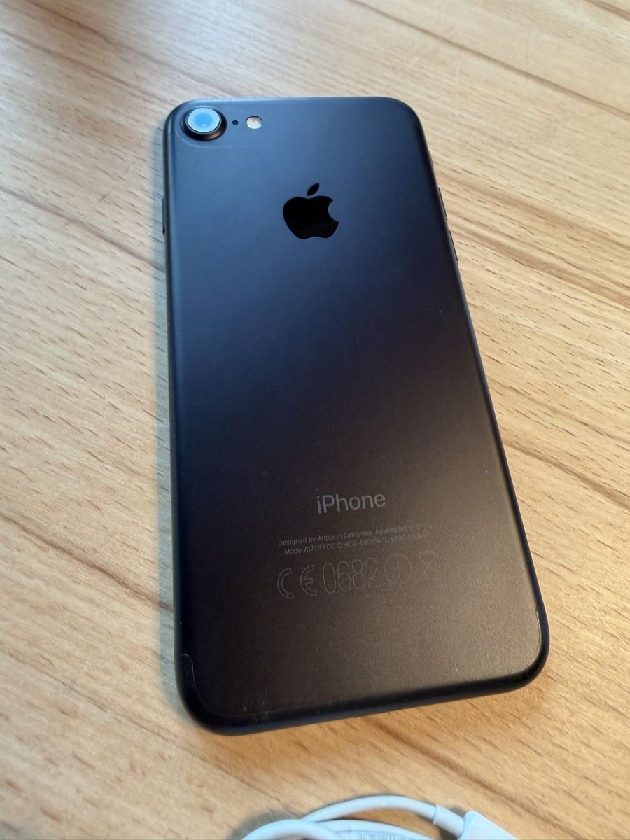 Apple Handys / Smartphones: iPhone 7 128GB  – Gebraucht aus Chur von Sim7000 6