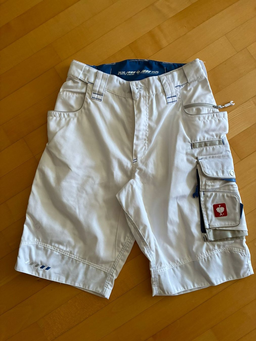 Engelbert Strauss Pantaloni: drei Engelbert Strauss Shorts gr. 46 – Usato da Aadorf venduto da JFPS