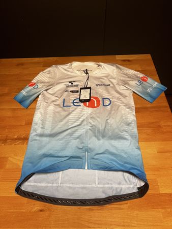Cuore Tour de Suisse Radtrikot L neu mit Etikett