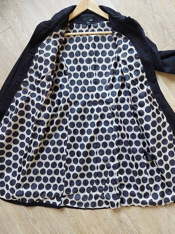 H&M Mäntel: Mantel Damen H&M schwarz XS S – Gebraucht aus Zürich von Julia0123 4