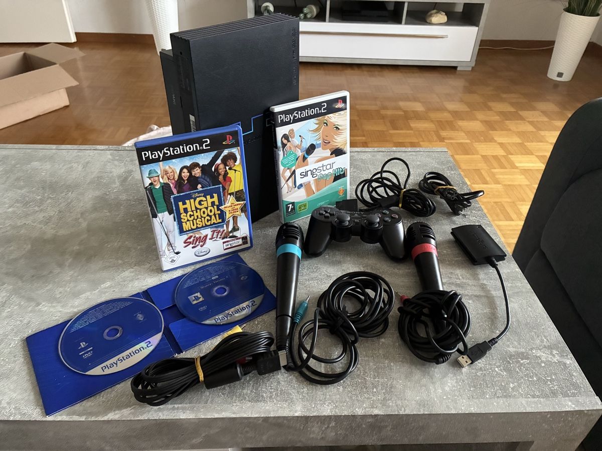 Sony Spiele: Playstation 2 Singstar Set – Gebraucht aus Emmenbrücke von nne_hm9j