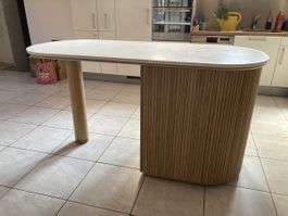 Wunderschöne hochwertige Kücheninsel von Maisons du Monde