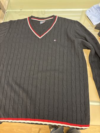 Thommy Hilfiger Pulli Gr. M schwarz