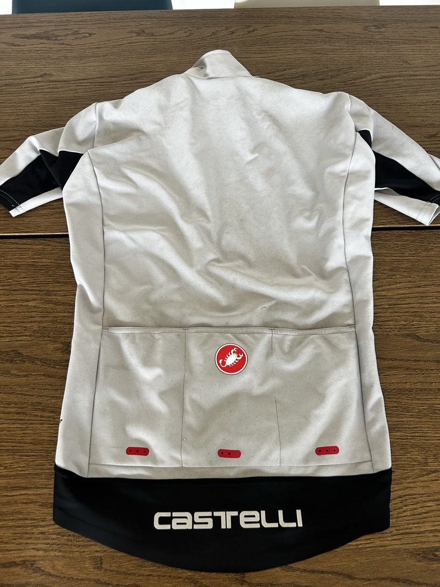 Castelli Canottiere & Pantaloni: Castelli Gabba Regenjacke – Usato da Basel venduto da laurin_bachmann 1