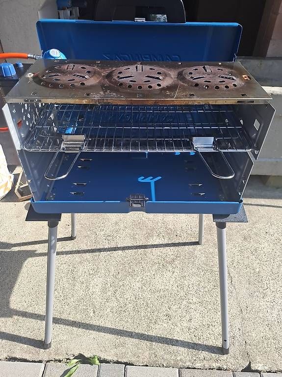 Grils: Kleiner Campingaz Grill – D'occasion à Roggwil BE par Taekwon3 3