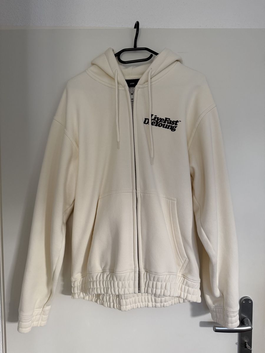 Live Fast Die Young Pullover & Sweatshirts: Lfdy I Sweatjacke I Beige – Neu und originalverpackt aus Unterendingen von JnkCloset