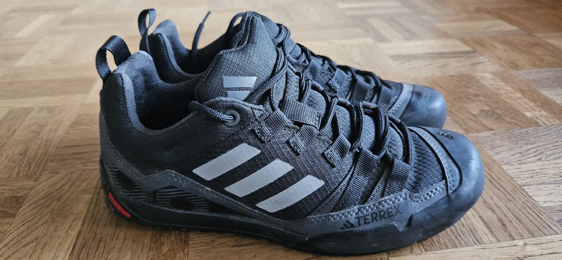 Adidas Scarpe da donna: Adidas Terrex – Nuovo (secondo la descrizione) da Rüeggisberg venduto da Cookie-loo