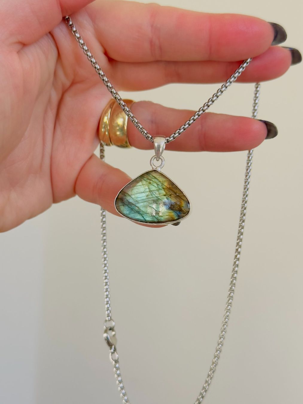 Catenine: Labradorite necklace – Nuovo e nell'imballaggio originale da Genève venduto da AGBERG 2