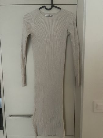 Kleid von Bershka