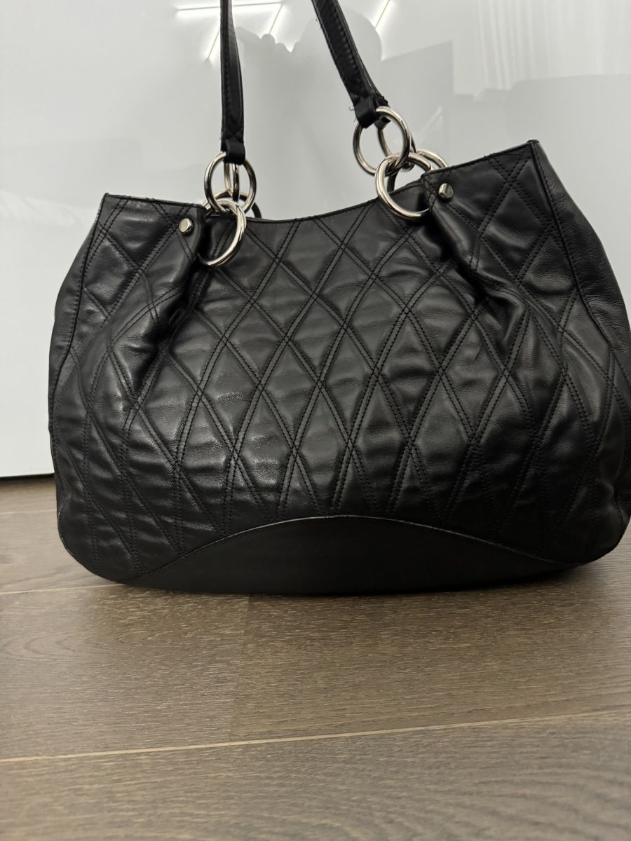 Navyboot Borse da donna: Navyboot Handtasche in schwarz aus echtem Leder – Usato da Grenchen venduto da servet.t 4