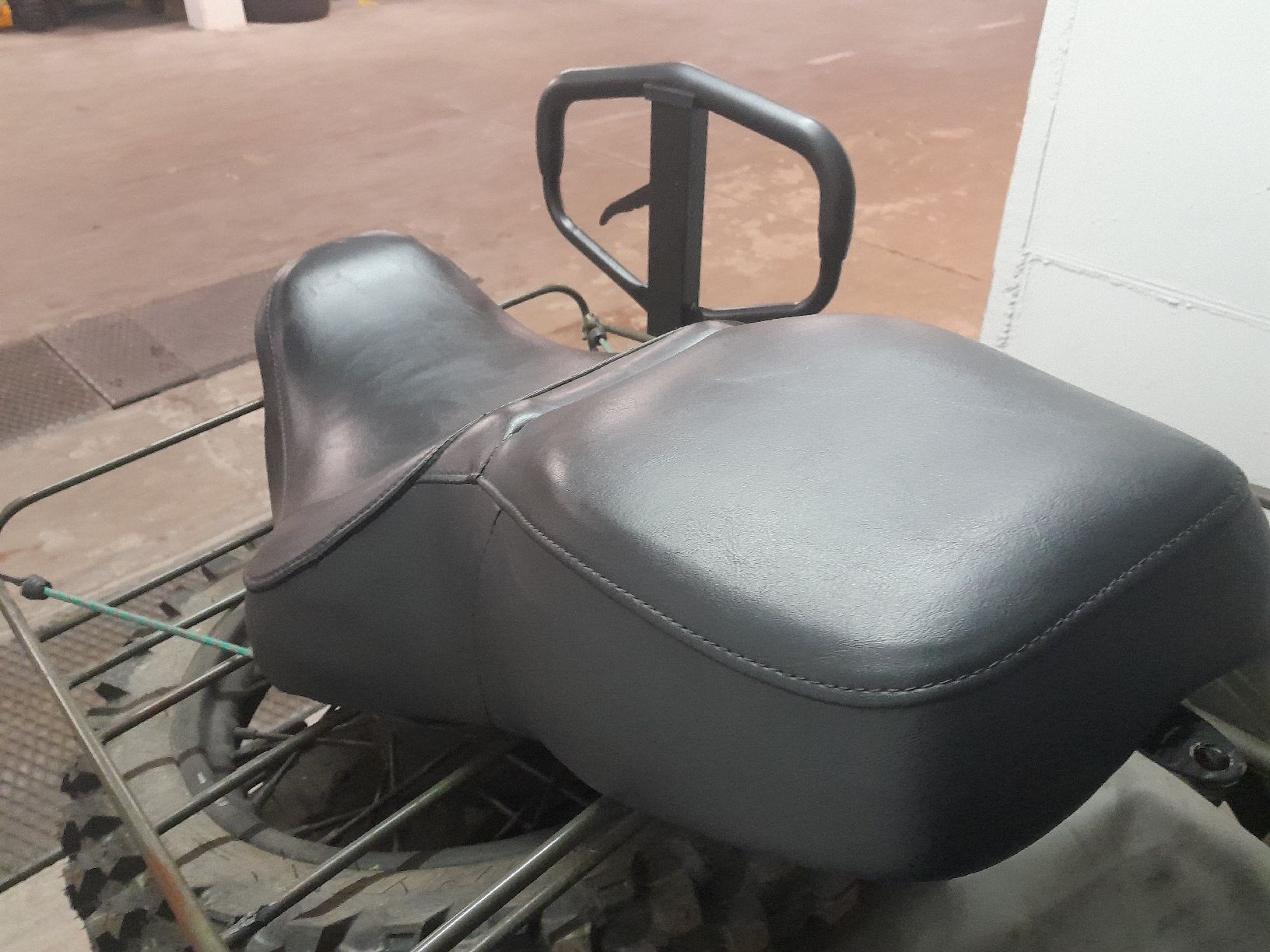 Harley-Davidson Alle Motorradersatzteile: Sitzbank Harley Roud King – Gebraucht aus Elsau von rem_kf7b 2