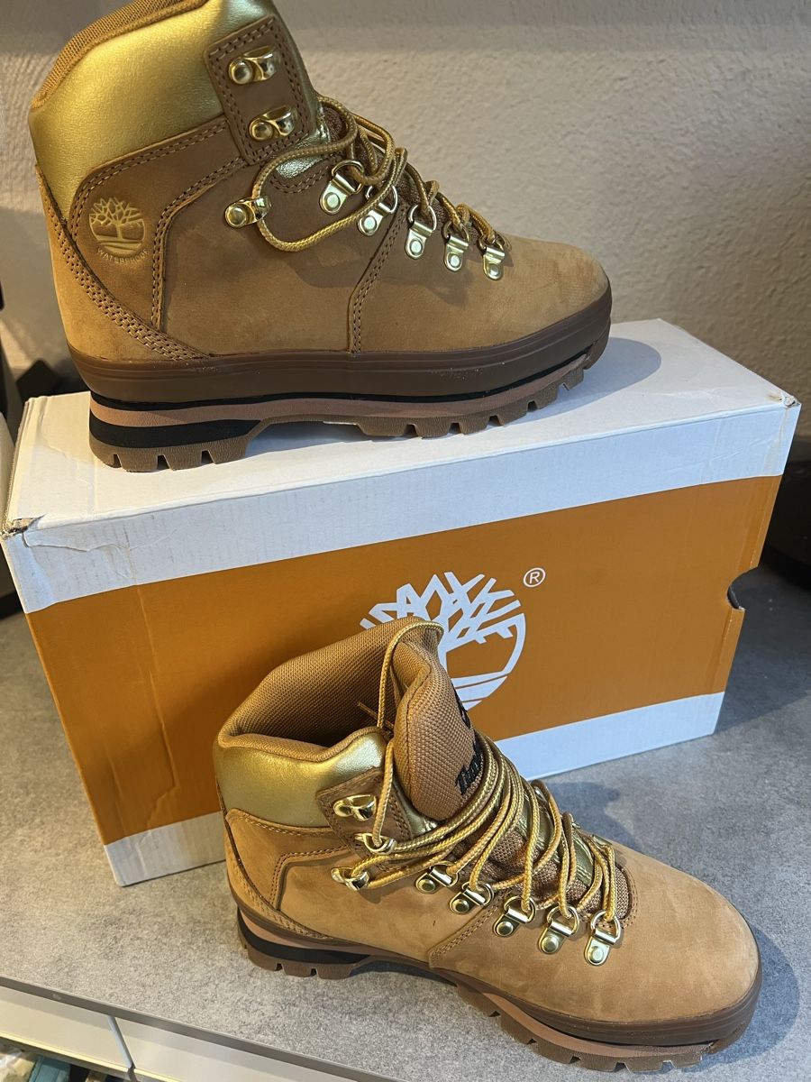 Timberland Chaussures femmes: Neue Timberland Boots – Neuf (Voir description) à Benglen par nin_l6rn
