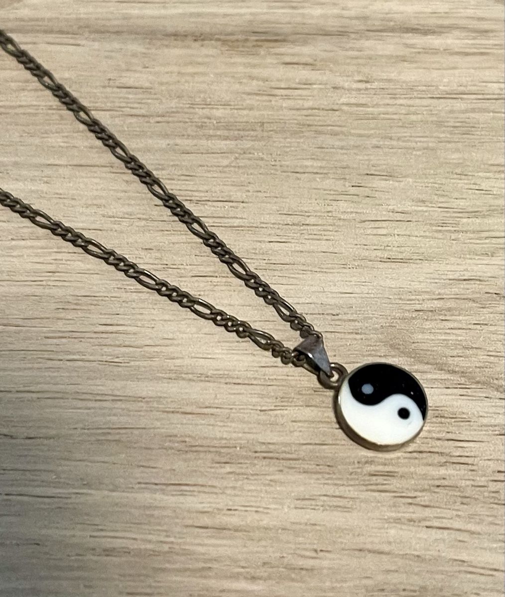 Catenine: Ying Yang Halskette aus Silber 925 – Usato da Meikirch venduto da Hilfe_Waisentiere
