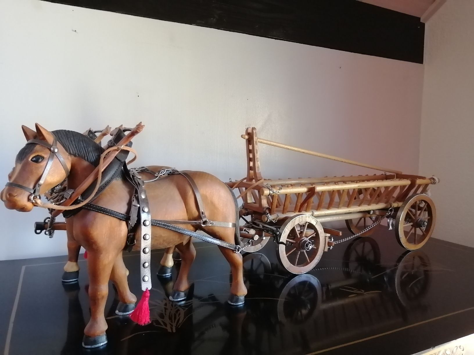 Statuette: Handgeschnitzte Pferde mit Fuhrwagen – Usato da Nunningen venduto da silvermoon68 2