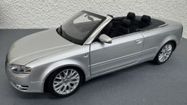 Audi A4 Cabriolet quattro 1:18