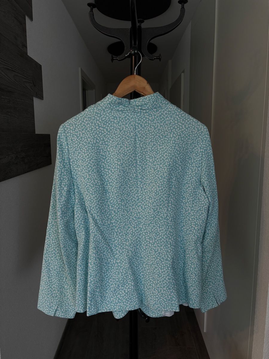Giacche: Veste bleu clair élégante et fleurie, taille 42 – Usato da Savièse venduto da aly_zc2h 2