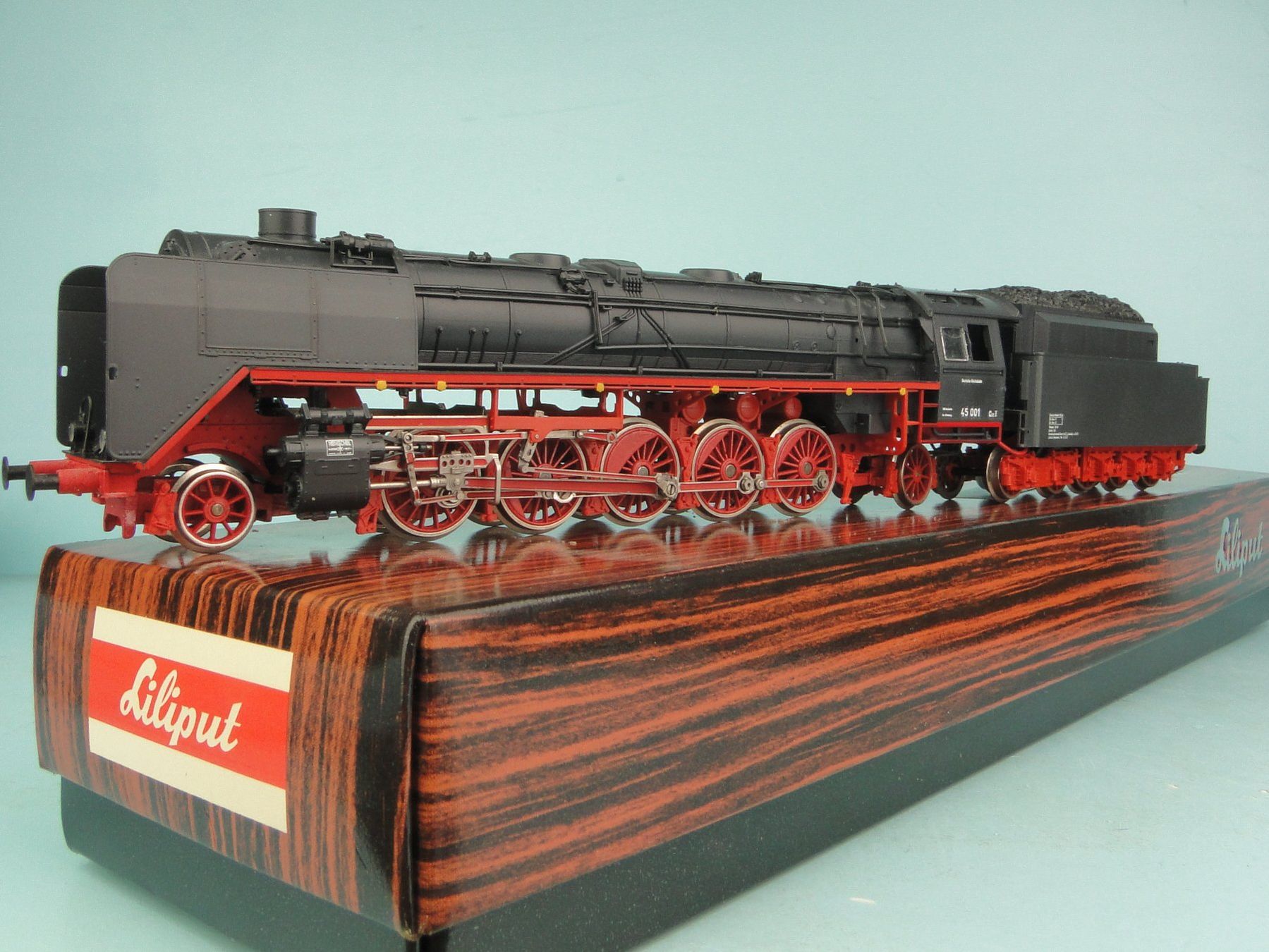 Liliput Modellini di ferrovie: Liliput H0 45 00 BR 45 – Usato da Bülach venduto da cann11