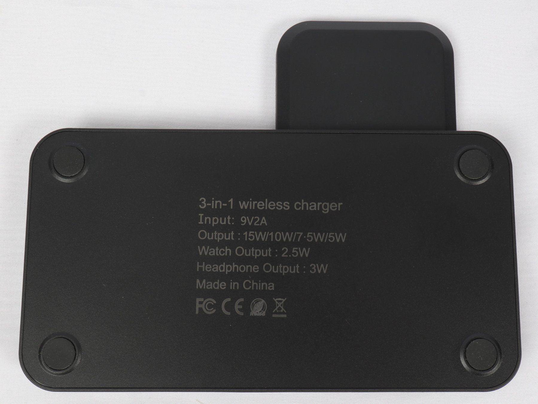 Ladegeräte: FREE-Voice3-in-1Wireless- Charger – Neu (gemäss Beschreibung) aus Steinen von Restwert_Steinen 2