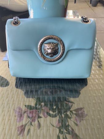 Just Cavalli Handtasche hellblau mit Tigerkopf neu
