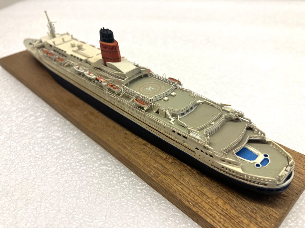 Queen Elizabeth II Qe2 CUNARD: schönes Schiffsmodell - Guss 4