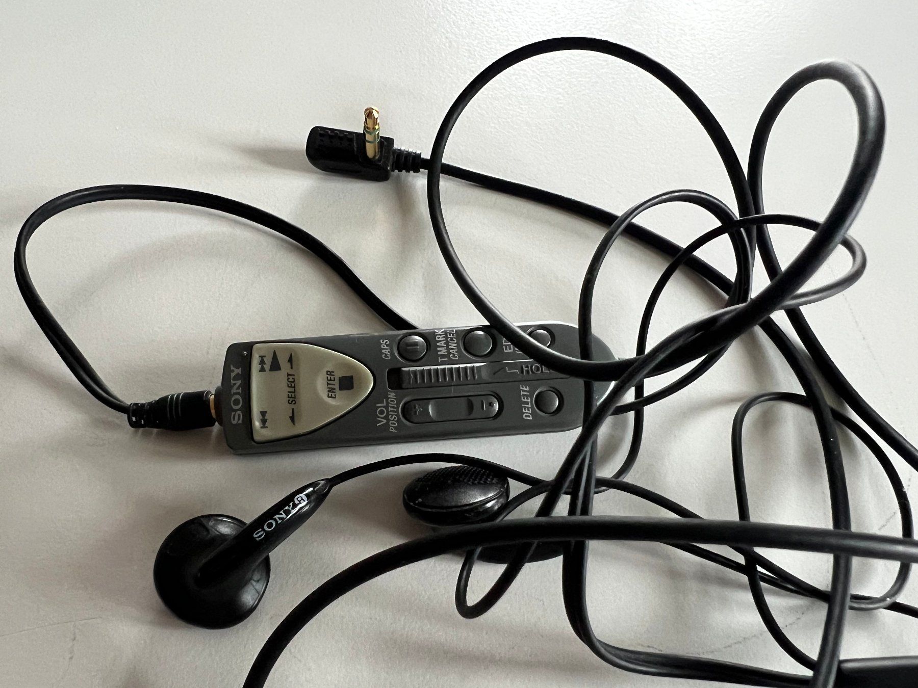 Sony Minidisc: Sony Walkman MZ-R35 – Gebraucht aus Bazenheid von Ruediloosli 8