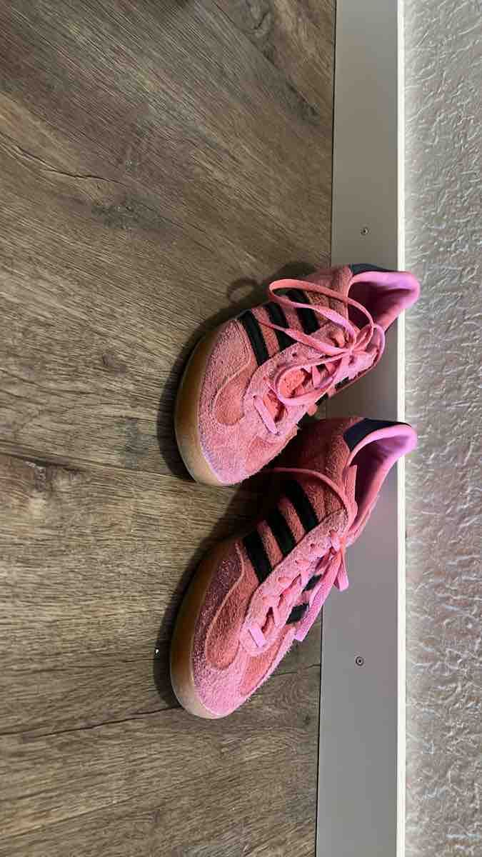 Adidas Scarpe da donna: Adidas Sneaker rosa schwarz – Usato da Arnegg venduto da lala888
