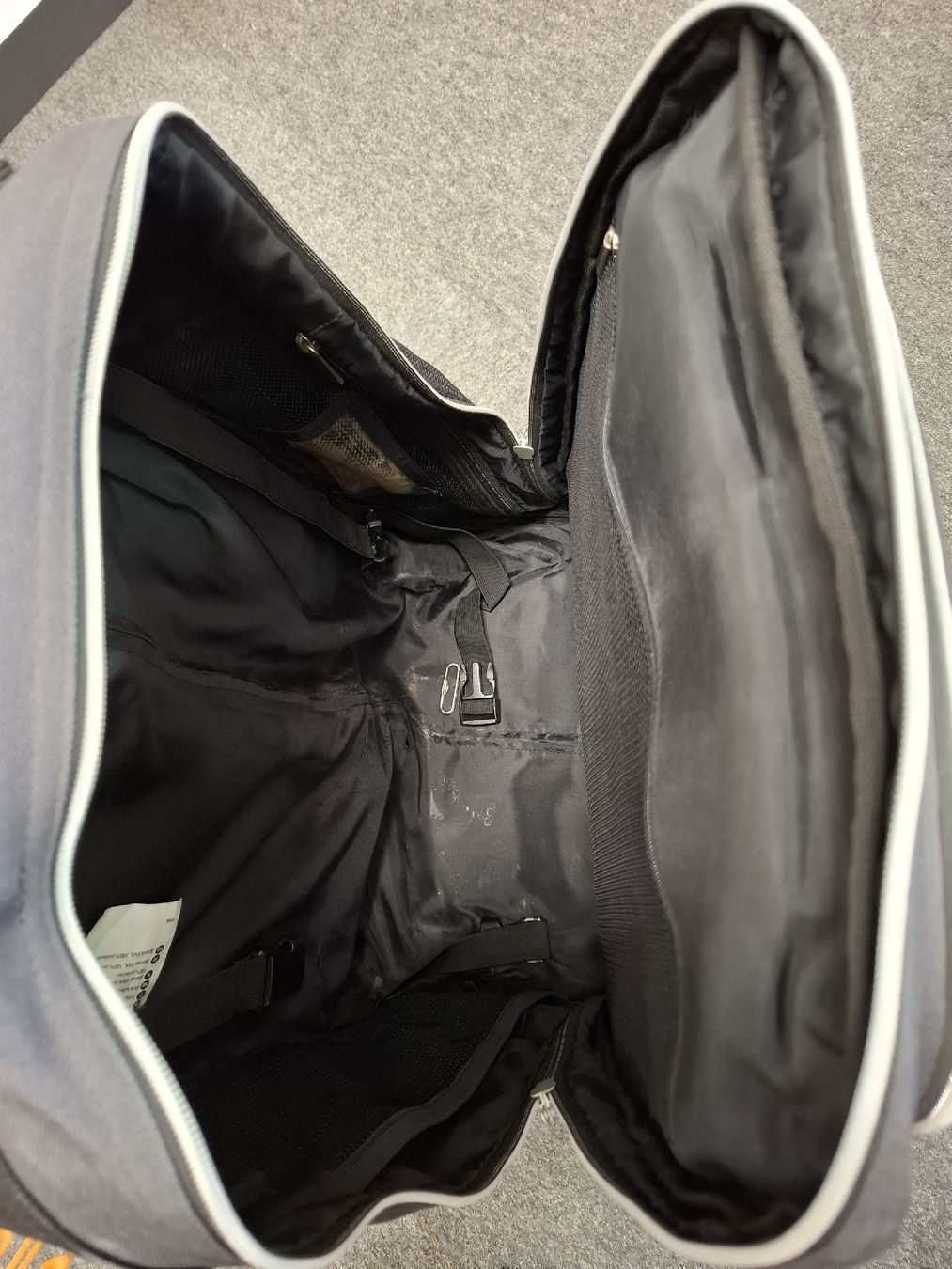 Valigie: Rollkoffer / -rucksack – Usato da Bubendorf venduto da feipelig 4