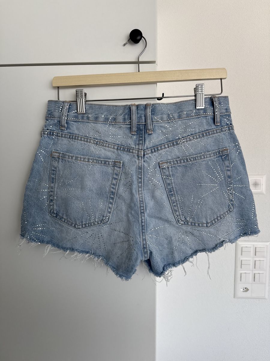 Zara Jeans: Zara Jeansshorts mit Strass-Steinchen – Neu (gemäss Beschreibung) aus Zürich von mel_87ct 1