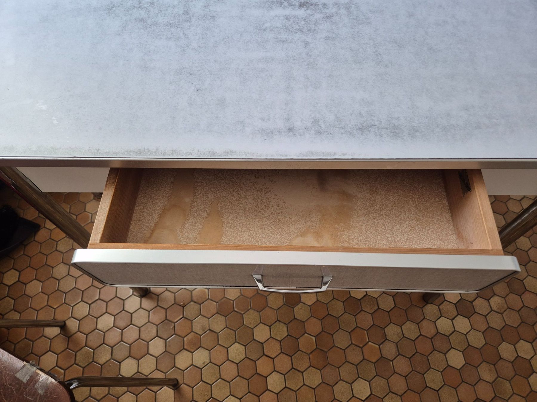 Tables: Vintage Küchentisch – D'occasion à Winterthur par Sarafina66 2