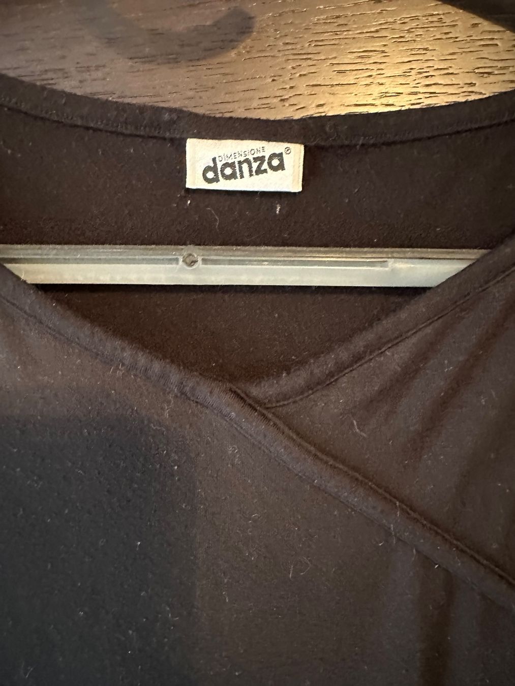 Canottiere & Pantaloni: 2 Yogashirts grau und schwarz 40 – Usato da Altendorf venduto da Eastwick4 2