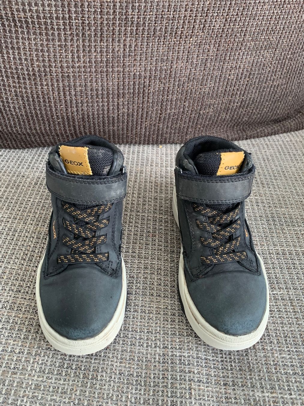 Geox Schuhe für Jungen: Boots, Stiefeletten, Sneaker von GEOX – Gebraucht aus Waltenschwil von Schmetterling2015