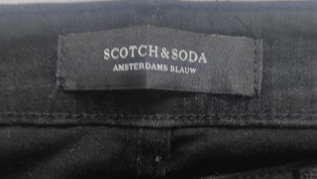 Pantalons Scotch & Soda taille 30/32 noir bon état